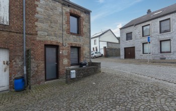 Maison en Vente à Treignes