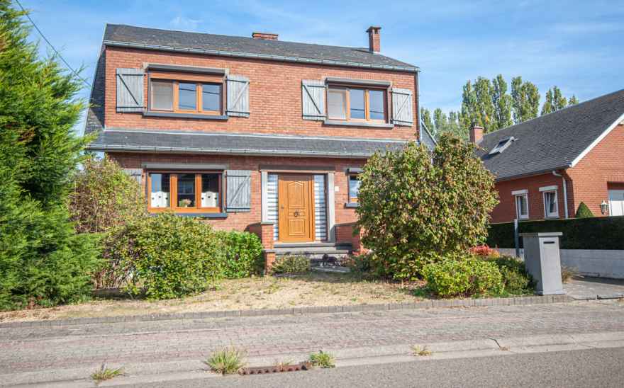 Villa en Vente à Moustier-sur-sambre